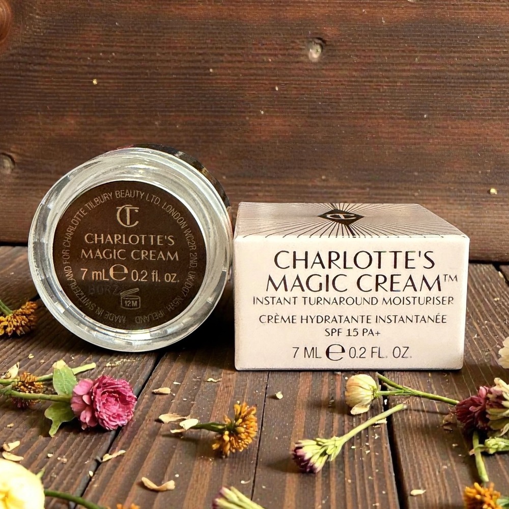 Charlotte Tilbury - Charlotte's Magic Cream - Mini Set of 2 – *NIB* - Picture 4 of 4
